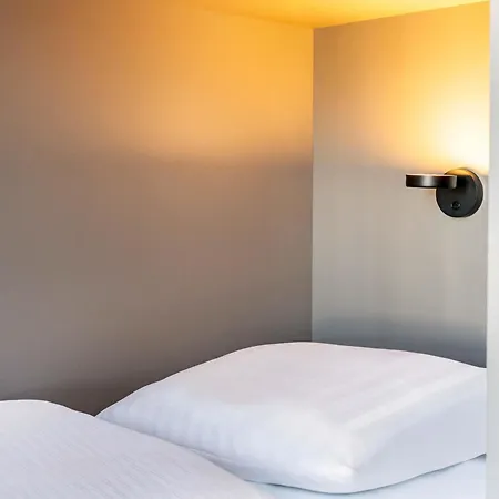 Duesseldorf-mitte デュッセルドルフ