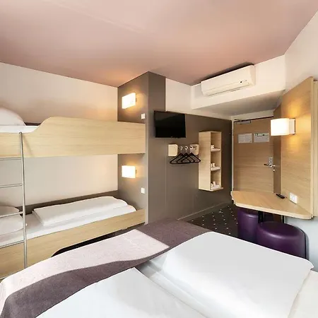 - Mitte Hotel 2*