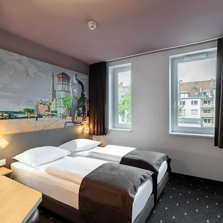 Duesseldorf-mitte 2*