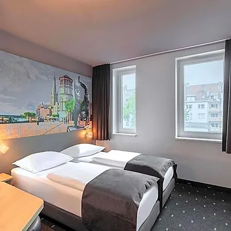מלון Duesseldorf-mitte 3*