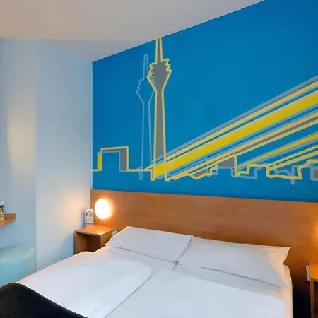 Duesseldorf-mitte 3* דיסלדורף