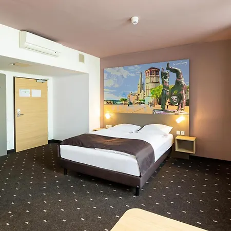 Duesseldorf-mitte Hotel 2*